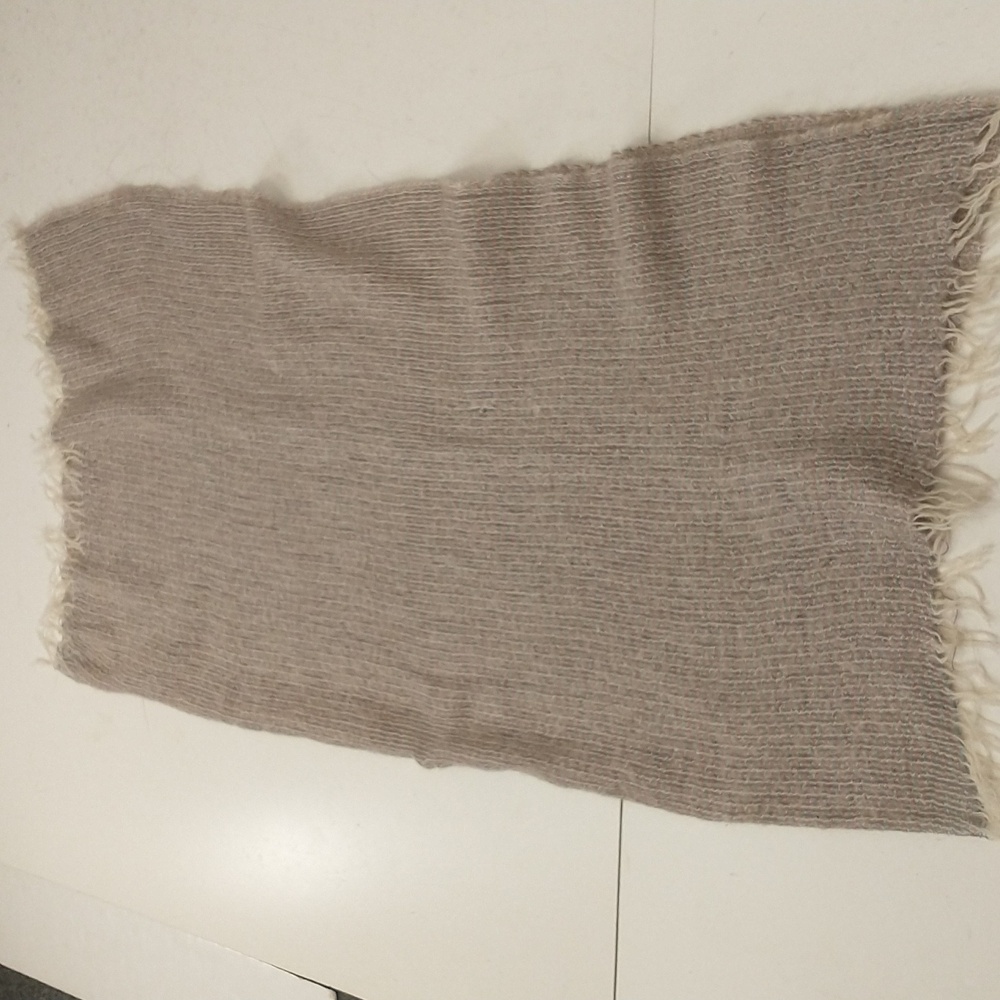 Mohair Blend Vintage Throw - Shawl 48" x50" Lightweight Weave Mauve Blue & Cream - Picture 5 of 8